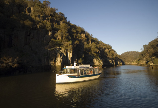 Cataract Gorge Cruise — 50 min cruise through Cataract Gorge